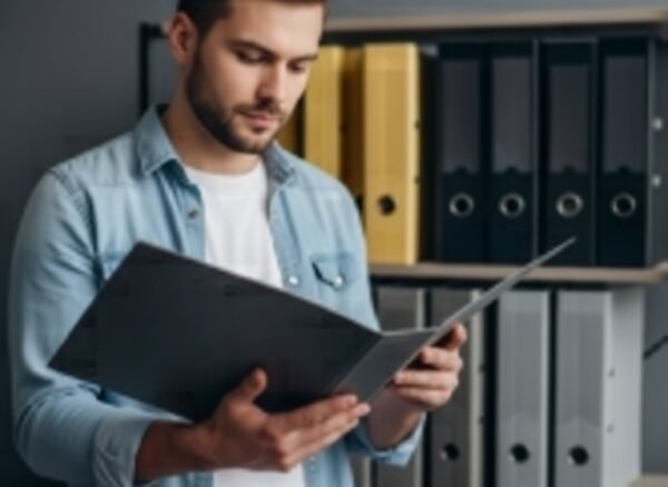 Muhammad_Anas_remove_girl_and_add_men_597f8192-b0fa-4fb4-9a47-38d231a35a59